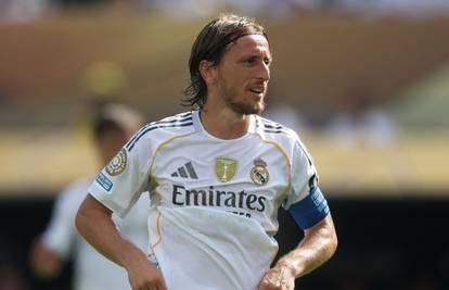 Pjanić nahvalio Modrića: On je šampion, u igri donosi kvalitetu i smirenost. Allegri ga je tražio