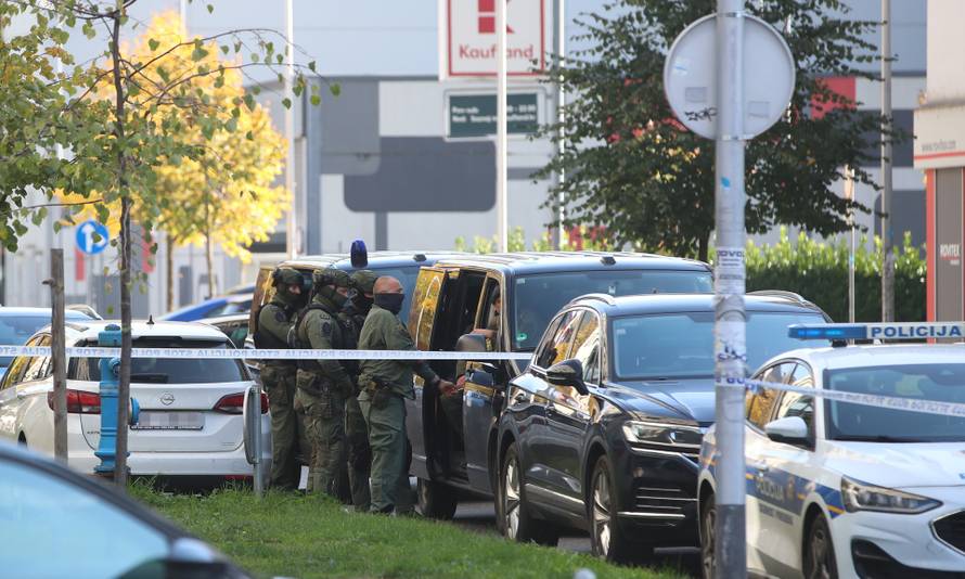 Pucnjava u zagrebačkom Središću, policija traga za napadačem