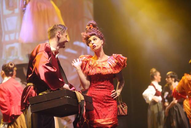 Zagreb: Premijera mjuzikla Pepeljuga u maloj dvorani Doma sportova