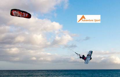 Kitesurfing: adrenalinski spoj surfanja na dasci i leta u zraku