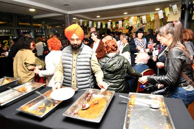 Bjelovar: Rasplesani strani radnici napravili nezaboravan tulum na DOKUartu