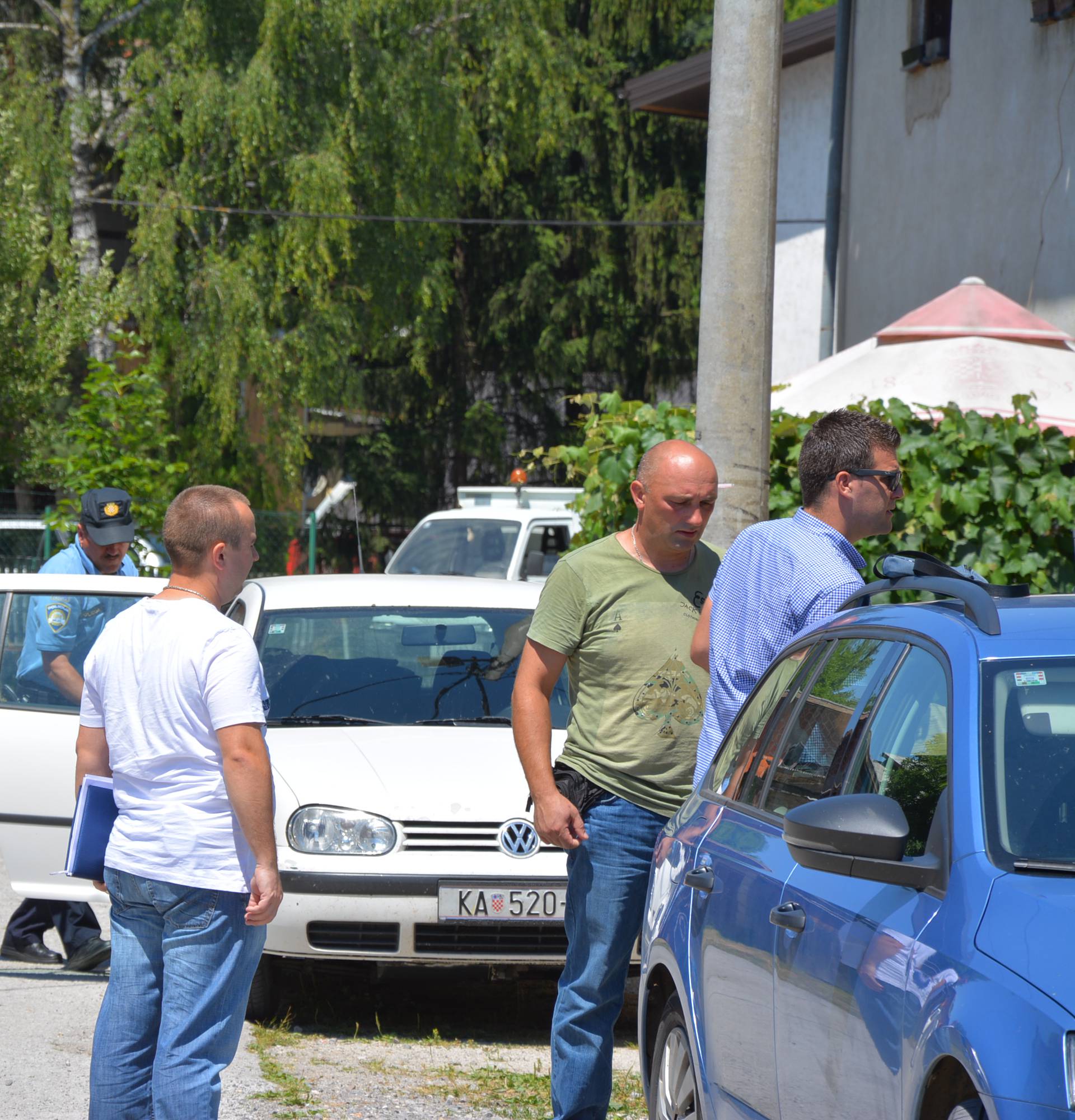 'Došao je preko balkona, prišao mu s leđa i prerezao mu vrat...'