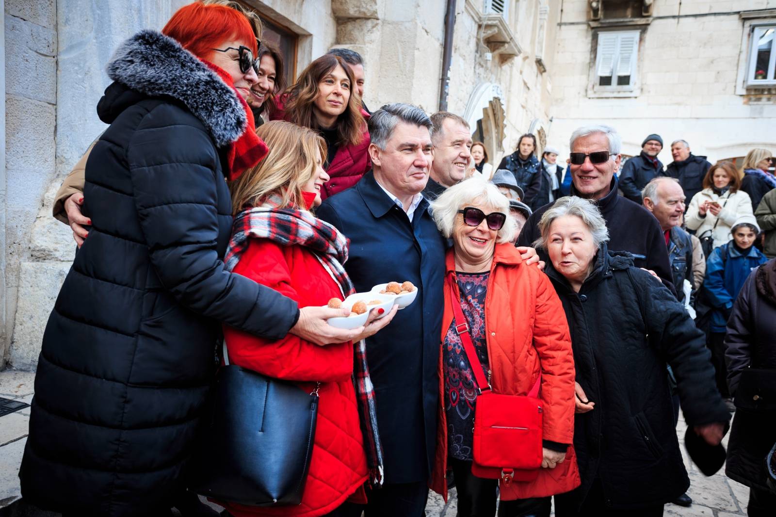 Predsjednički kandidat Zoran Milanović posjetio je Split i družio se s građanima