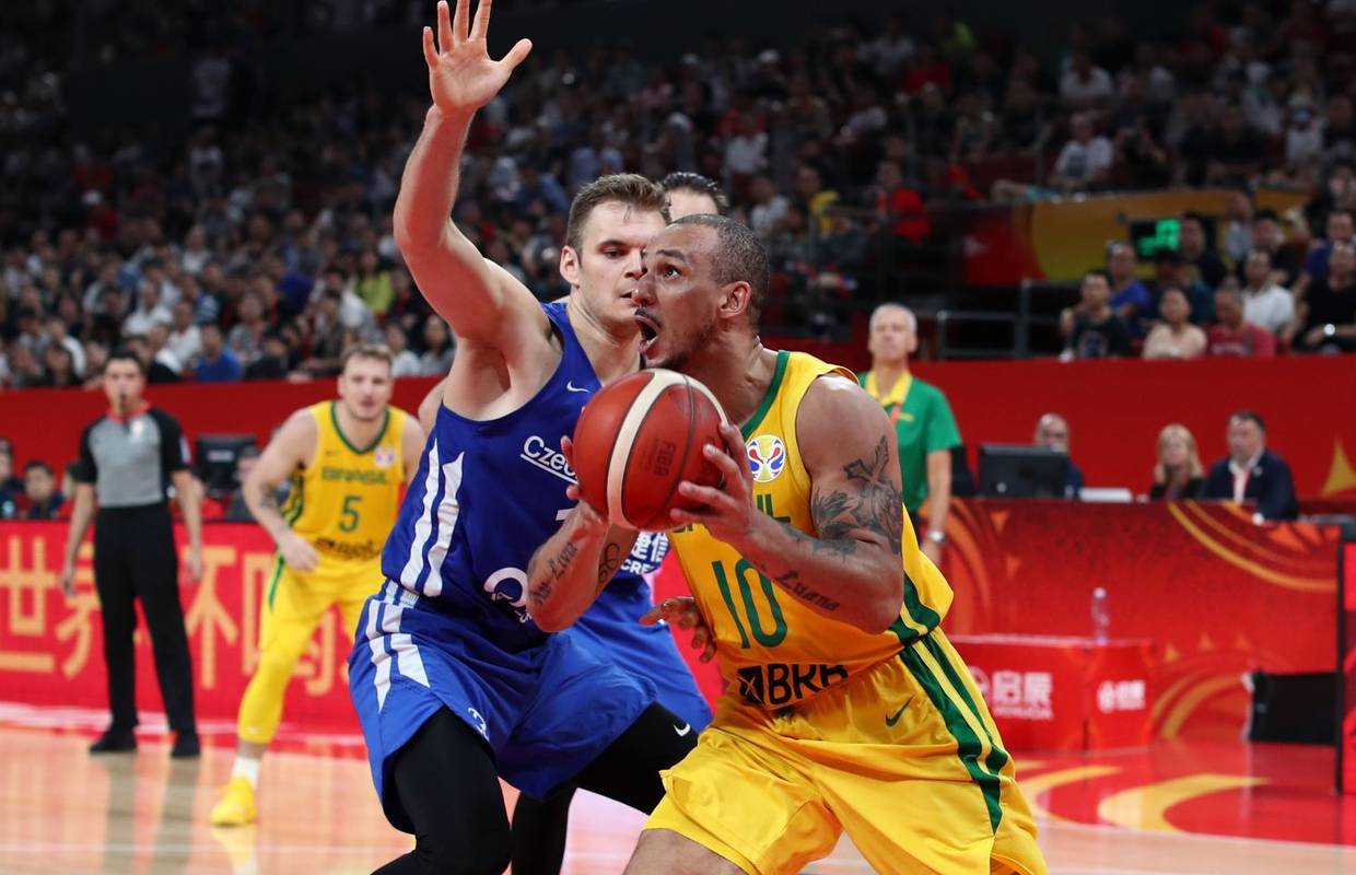Težak poraz Acinog Brazila od Češke, Australija u četvrtfinalu