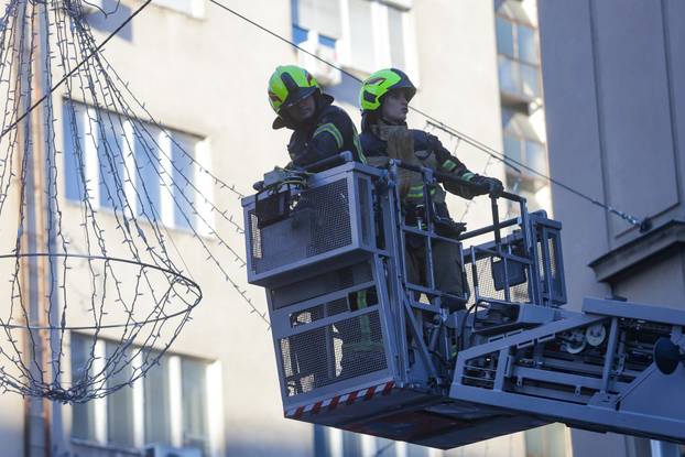 Zagreb: Sa zgrade u Masarykovoj pao komad fasade