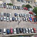 Nevjerojatne scene iz Splita: Majstor samo jednim potezom zablokirao 31 auto na parkingu