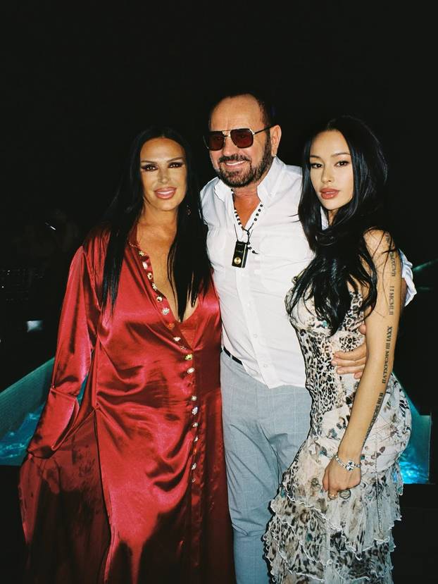 FOTO Ovo je fatalna kći srpskog pjevača koji stiže u Arenu