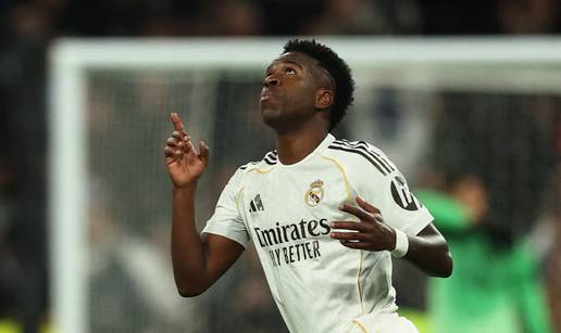 Vinicius 'otvorio du&scaron;u': I ja sam &ccaron;ovjek, ne &zcaron;elim da mi zvi&zcaron;de