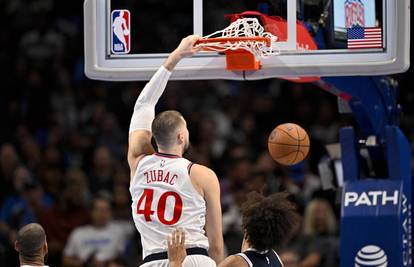 Zubac opet jedan od najboljih, Šarić zabetoniran na klupi...