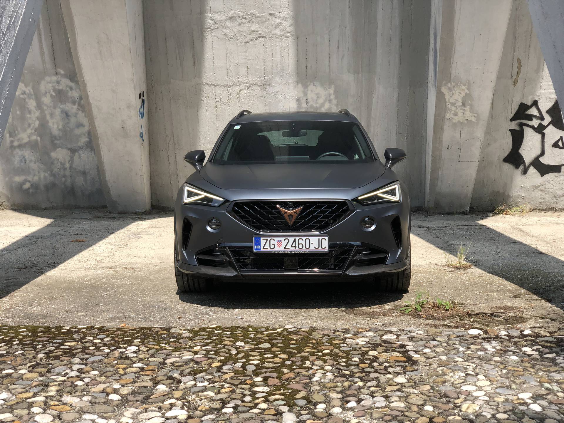 Cupra Formentor VZ: Superbrzi auto s pet cilindara i 390 KS!