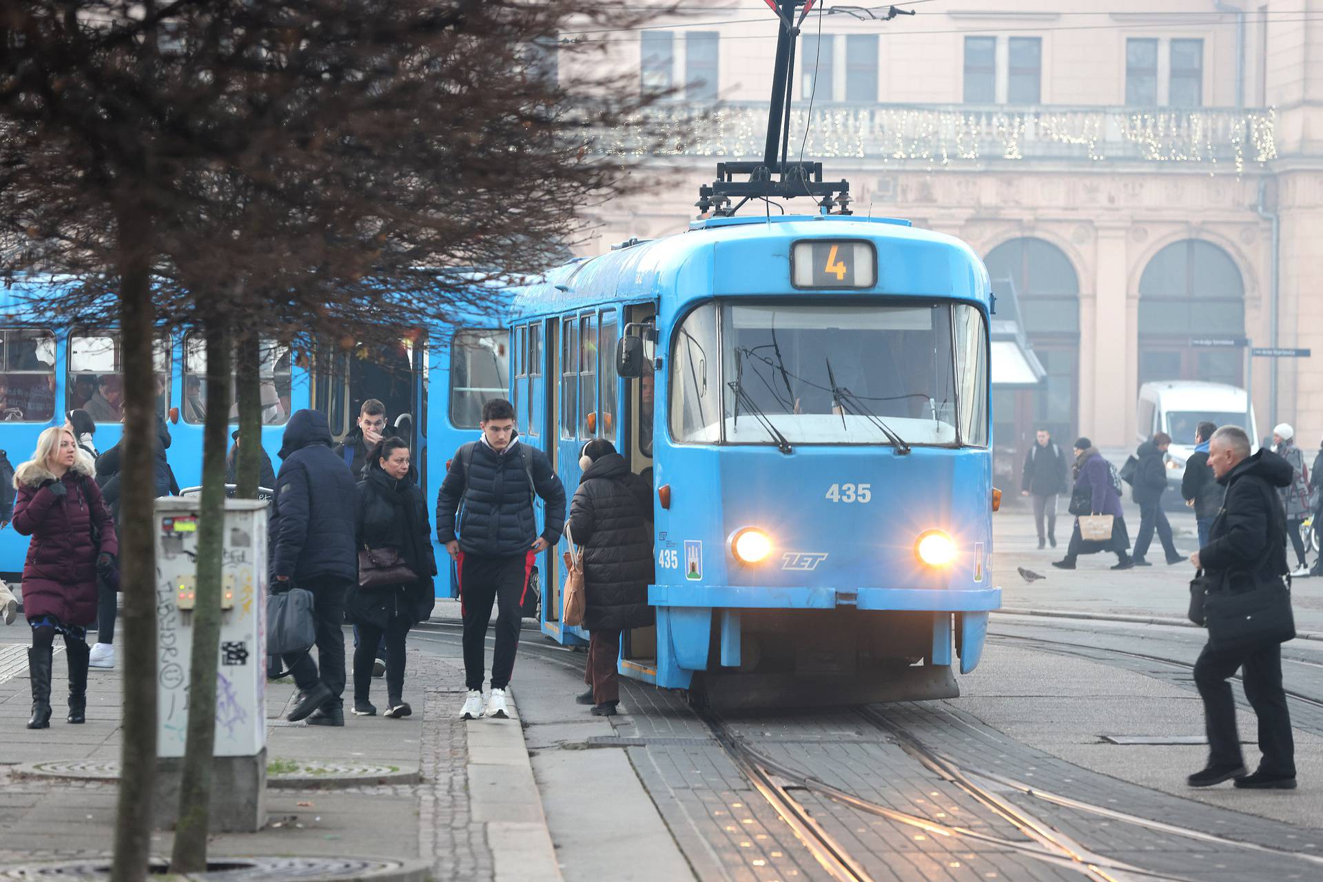 Zagreb: Zbog nestanka struje zastoji u tramvajskom prometu