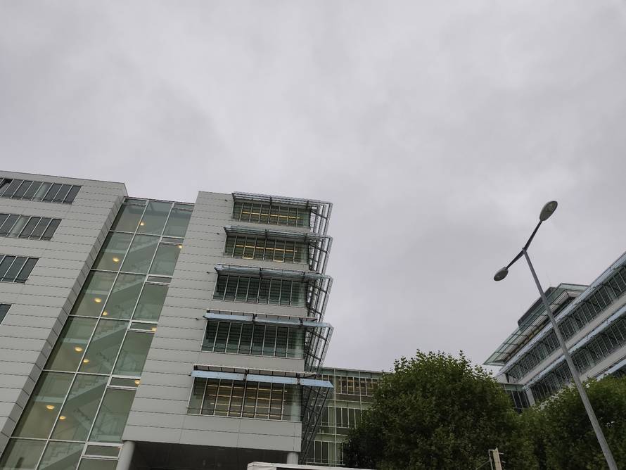 Isprobali smo Xiaomi 15T Pro: Uz moćni zum, radi kao walkie talkie. Ovo su prvi dojmovi