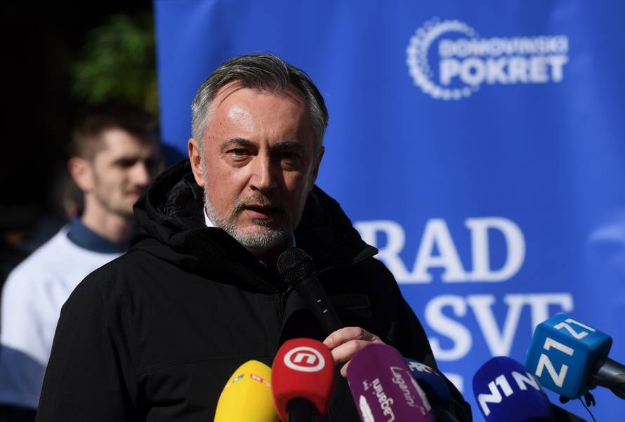 Miroslav Škoro na Cvjetnom trgu objavio kandidaturu za zagrebačkog gradonačelnika