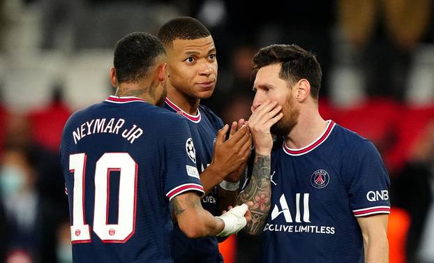 Paris Saint-Germain v Manchester City - UEFA Champions League - Group A - Parc des Princes