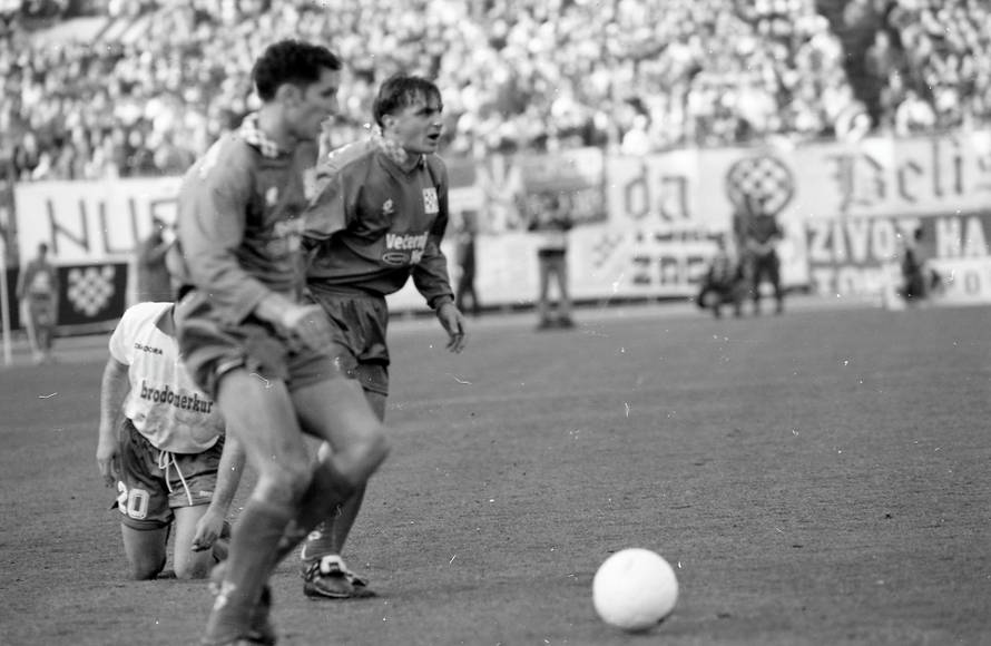 Zagreb: NK Croatia i HNK Hajduk na stadionu u Maksimiru, 24.03.1996.