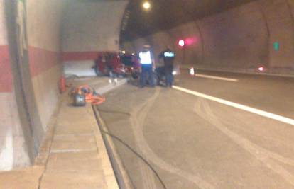 Koban umor? Vozač se zabio u zid tunela Plasina i poginuo