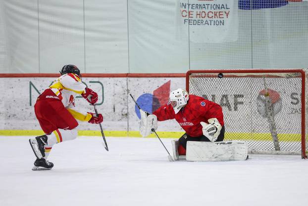 Zagreb: IIHF Svjetsko prvenstvo u hokeju na ledu za mlađe seniore, Hrvatska - Kina