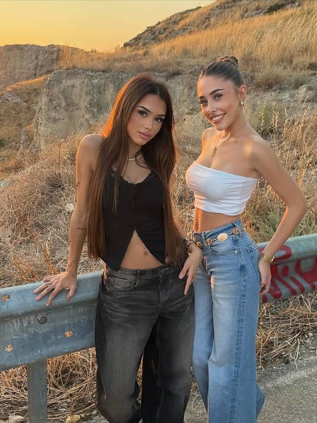 FOTO Tko je ova tajanstvena ljepotica? Društvene mreže gore zbog fotki u oskudnom bikiniju