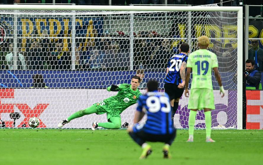 Champions League - Semi Final - Second Leg - Inter Milan v FC Barcelona