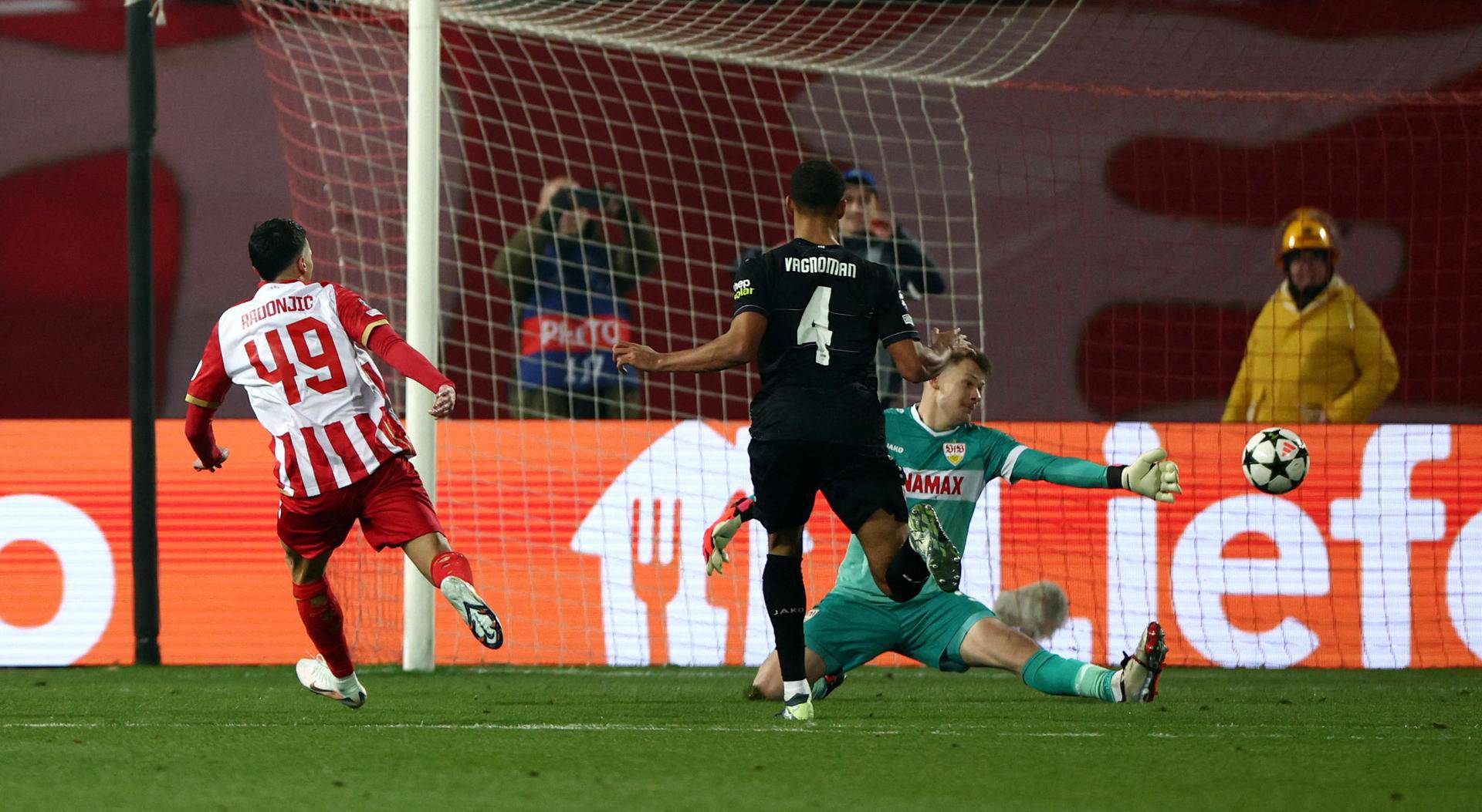 Champions League - Crvena Zvezda v VfB Stuttgart