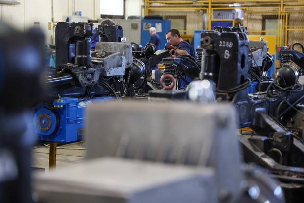 Zagreb: Oleg Butković sa suradnicima obišao je proizvodni pogon Končara 