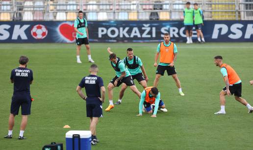 FOTO Kalinić trenirao za Hajduk na Rujevici uoči finala Kupa