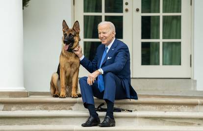 Bidenovog psa zbog agresivnog ponašanja izbacili iz Bijele kuće