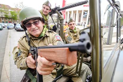 “Old school Desant na Zagreb” u organizaciji Muzeja automobila Ferdinand Budicki