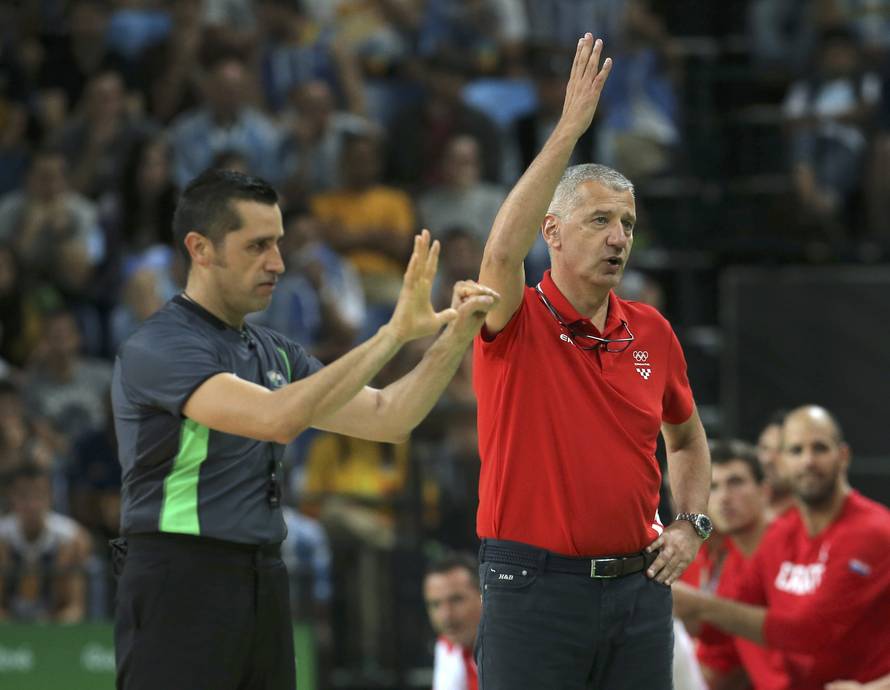 Basketball - Men's Preliminary Round Group B Argentina v Croatia