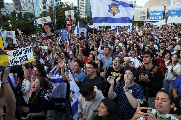 Hostages-prisoners swap deal between Hamas and Israel