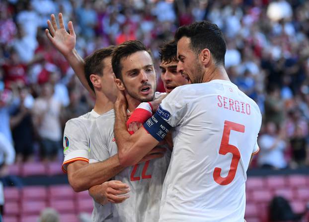 Euro 2020 - Round of 16 - Croatia v Spain