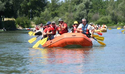 Vodena ekspedicija Dravom oduševila svjetske turiste - Priroda kakvu morate doživjeti!