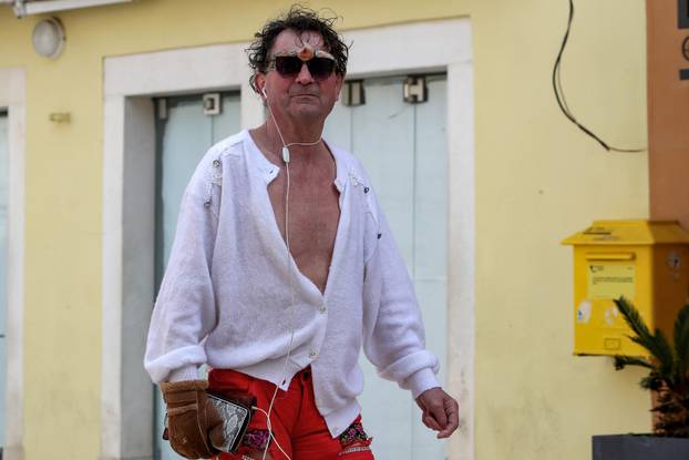 Zadraski modni mačak Jadranko prošetao gradom