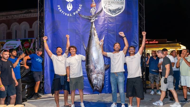 FOTO Ideš, kakva riba! Ovako izgleda 160 kila čistog užitka!