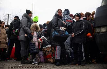 UN: 'Milijun izbjeglica pobjeglo iz Ukrajine u jednom tjednu'