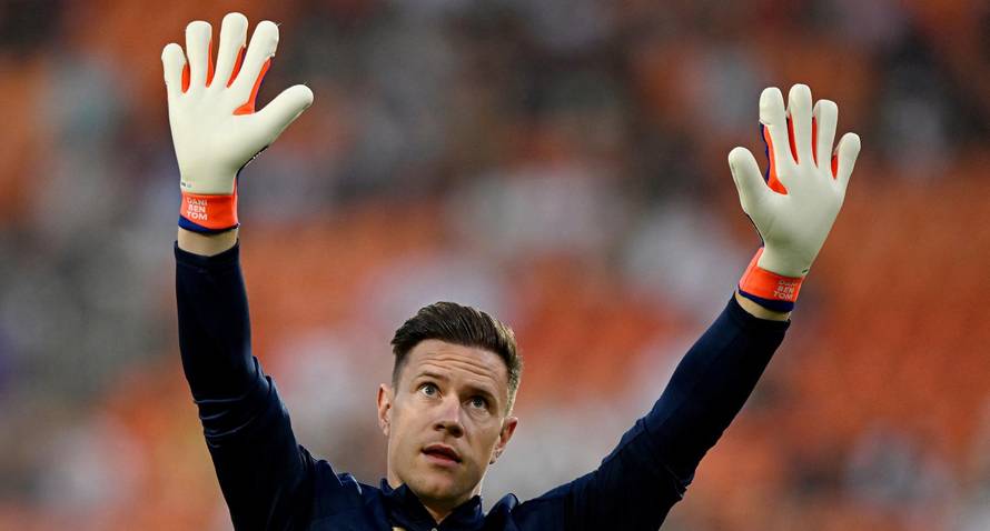 LaLiga - Valencia v FC Barcelona