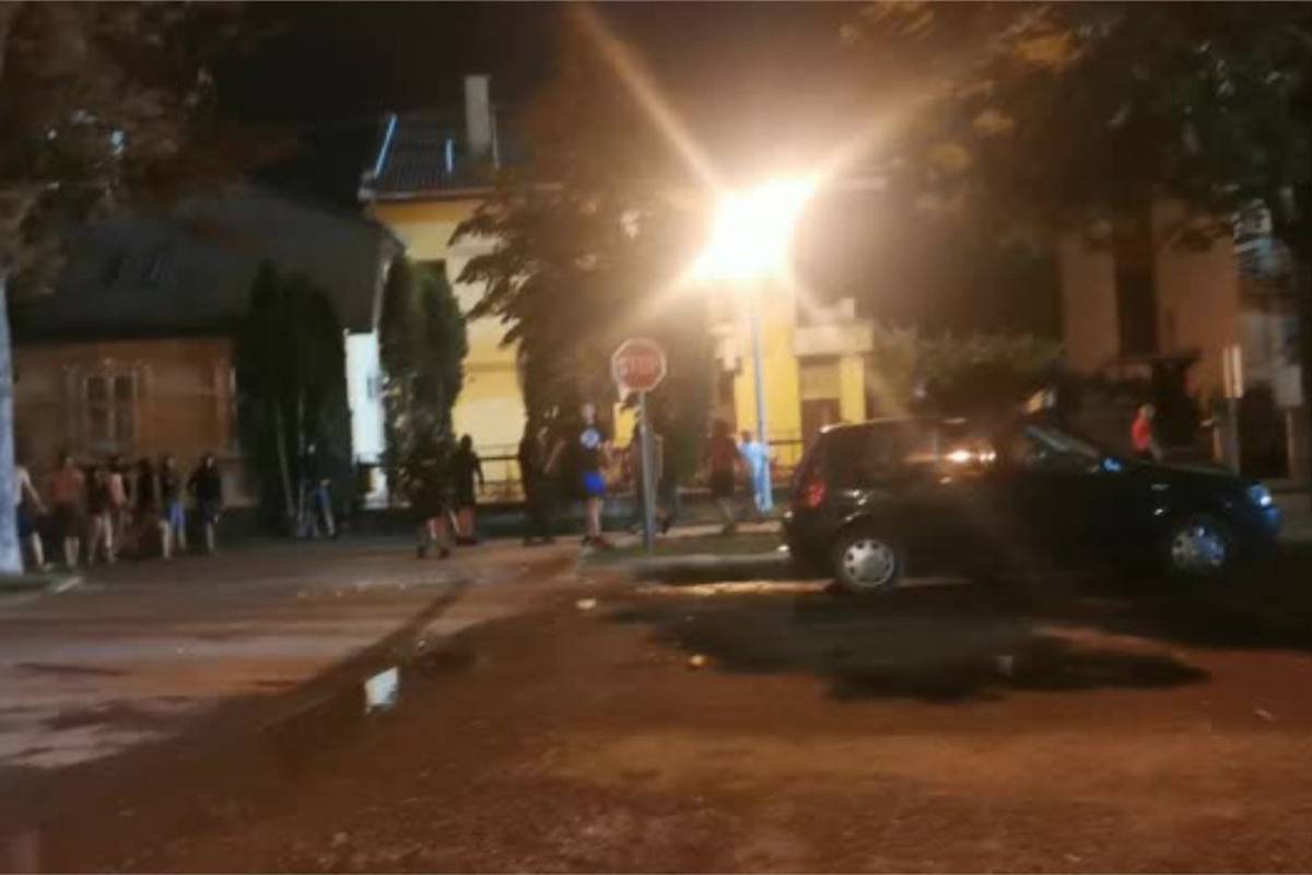 VIDEO: Sukob Kohorte i policije u Osijeku, bilo je krvavih glava