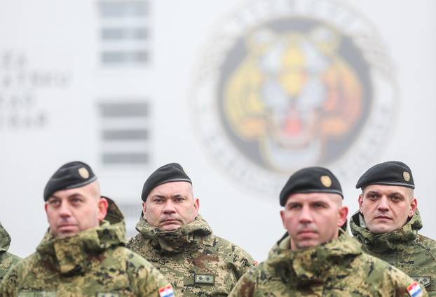 Zagreb: Ispraćaj 42. hrvatskog kontingenta u NATO-ovu operaciju potpore miru