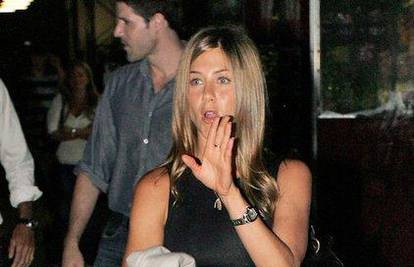 Jennifer Aniston u novoj ljubavnoj vezi s prijateljem