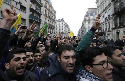 Nakon ubojstva kurdskih žena prosvjedi na ulicama Pariza 