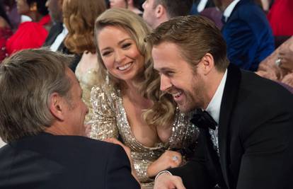 Ukrala pažnju: Svi su se pitali tko je 'bomba' pored Goslinga