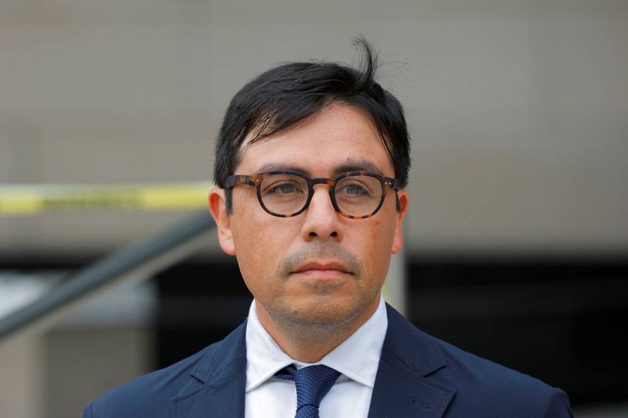 Dr. Salvador Plasencia pleads guilty to supplying actor Matthew Perry ketamine before death in Los Angeles