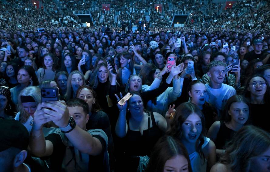 Zagreb: Senidah u Areni Zagreb