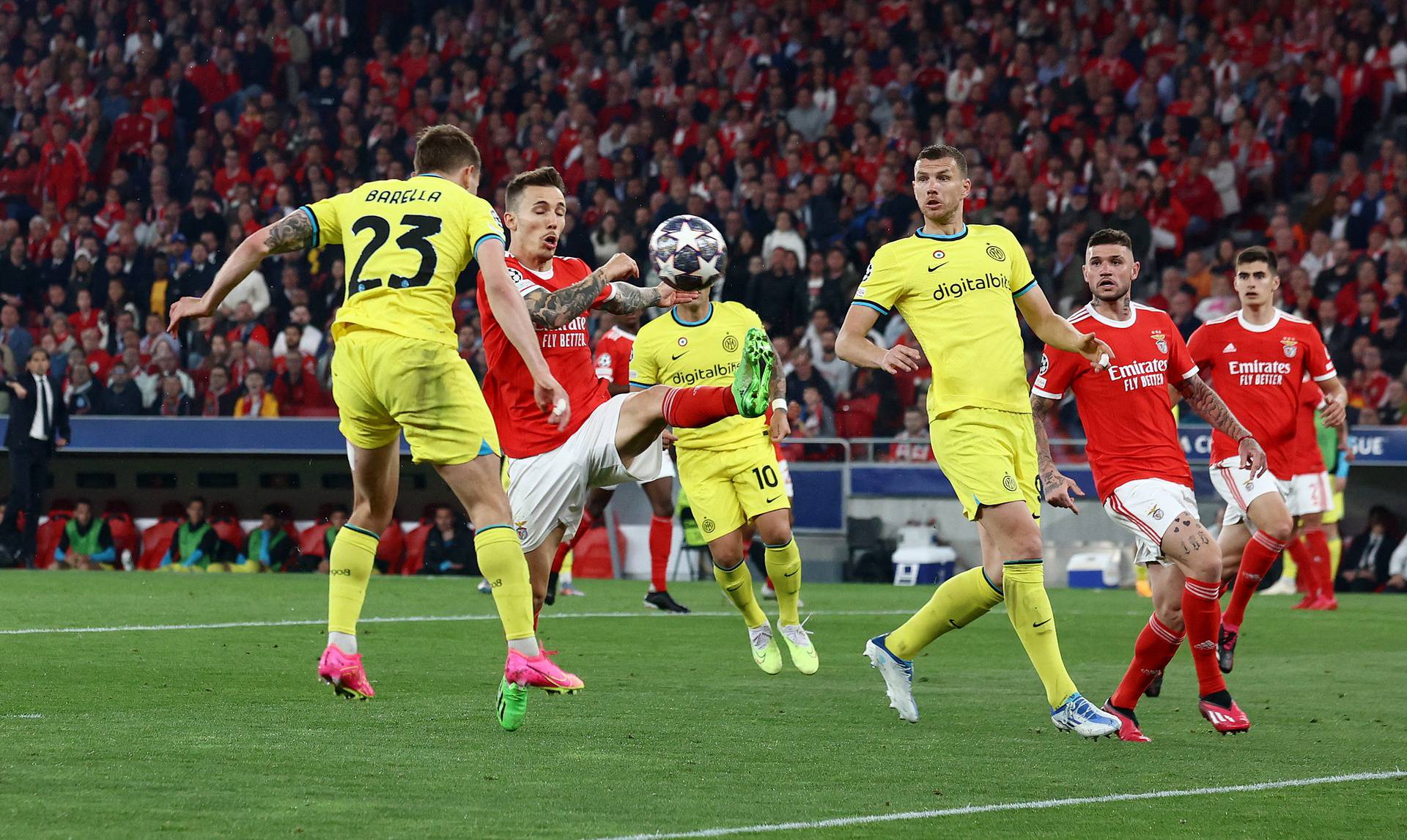 Champions League - Quarter Final - First Leg - Benfica v Inter Milan