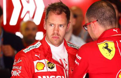Dojadio mu loš Ferrari! Vettel na kraju sezone želi otići iz F1