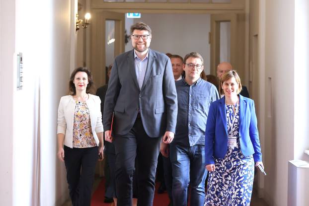 Zagreb: SDP predao kandidacijsku listu za Europski parlament 