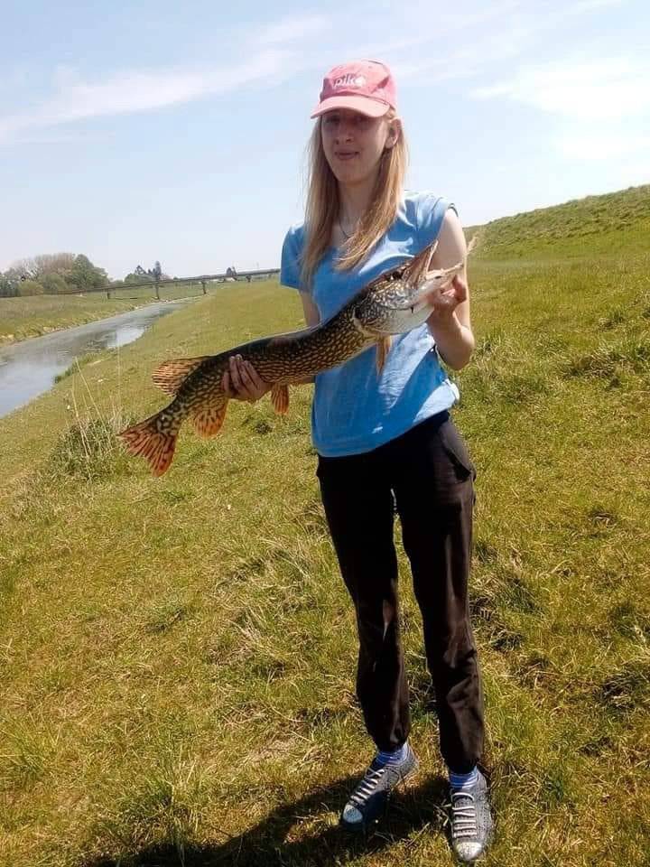 Sjećate se Maje Lene Švaljug? Bila je u dvije sezone 'Ljubav je na selu', a sad je u sretnoj vezi