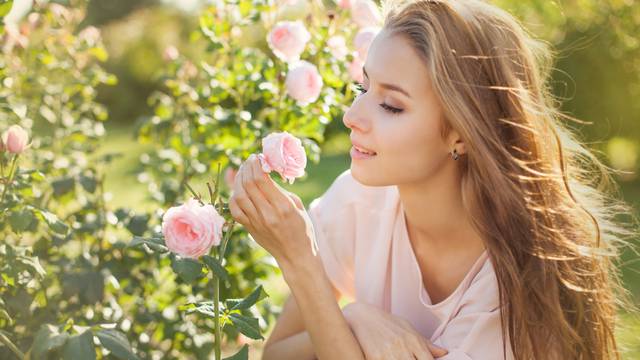 Je li ti draži miris cvijeća ili benzina? Saznaj miris za sebe