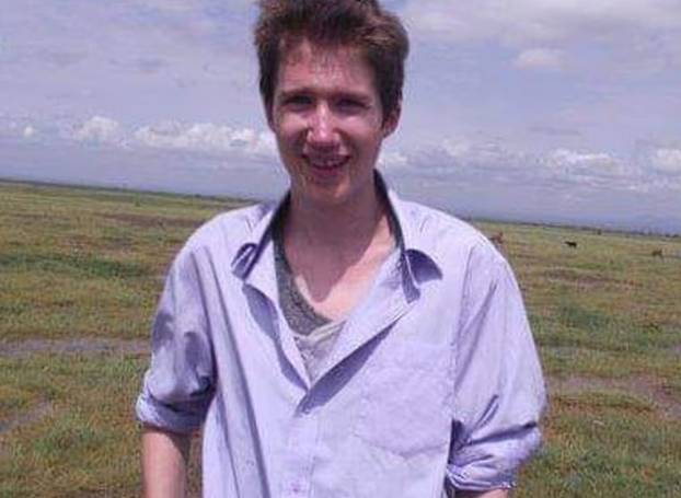 Učitelj spiskao 600.000 € da bude Azijatkinja! Sad želi opet biti muško: 'Brusili su mi kosti'