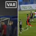 Sudio penal Hajduku i opet je glavni sudac. Ali nema VAR suca koji ga je zvao da to nije penal